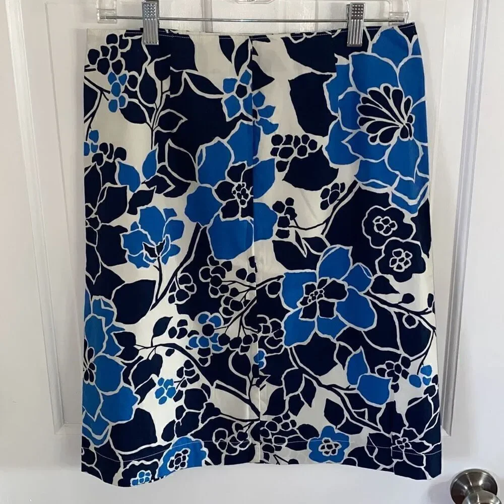 🔥3/$20🔥 G.H. Bass cotton floral skirt size 4